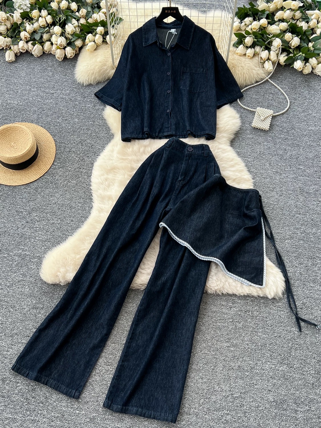 Out for the night set DTP236 images